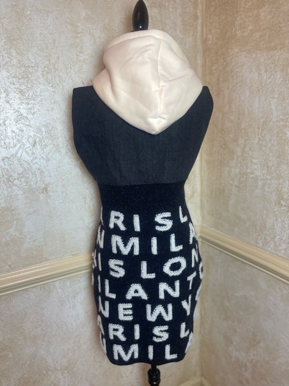 AKIRA ABC'S City Print Hoodie Mini Dress Sz XL Black White Cable Knit Streetwear - Picture 4 of 8